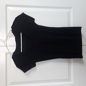 Forever 21 Black V-Neck Shirt